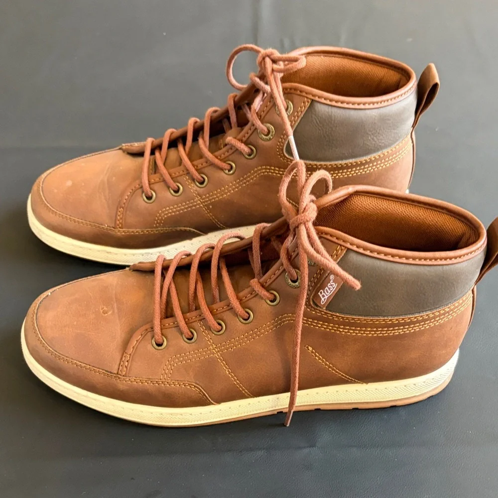 G.H. Bass Brown High Top Casual Sneakers Men’s Size 10 Lace Up Comfort Shoes